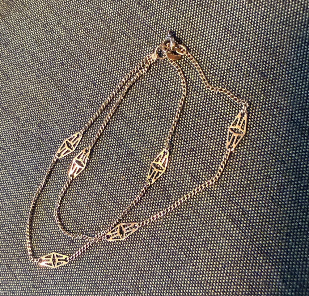 Vintage SOLID 14KT Gold Stamped 7″ Bracelet 2 Grams Gift Box New Old Stock