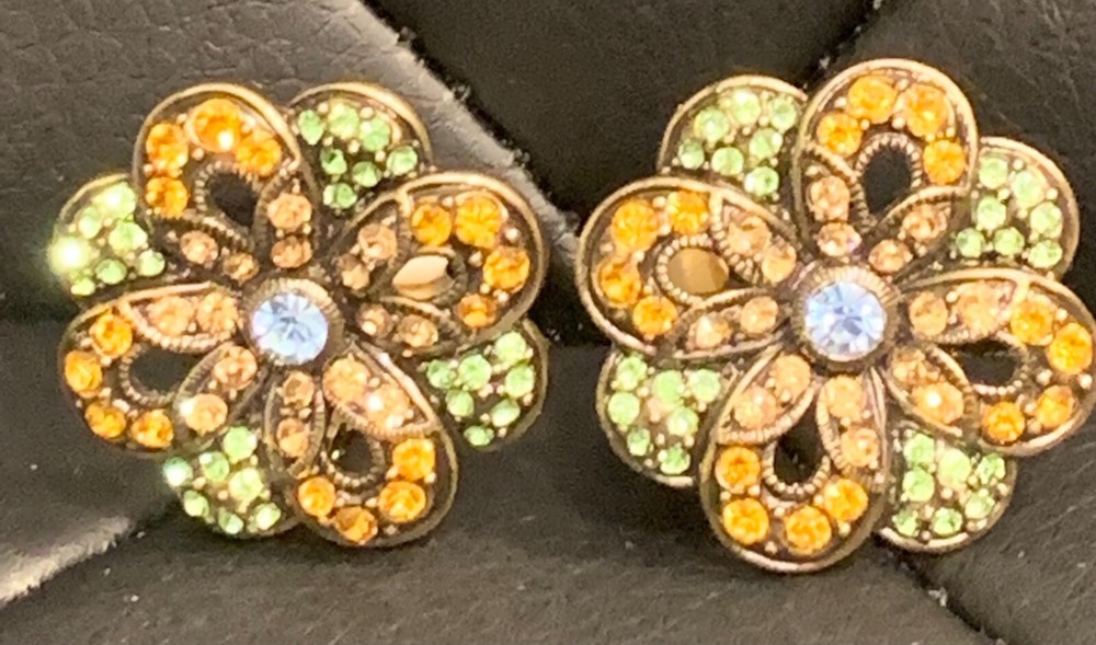 Vintage Signed LaVintage Clip On Rhinestone Earrings