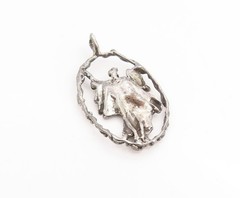 925 Sterling Silver Vintage Pendant Moses Holding The 10 Commandments PT26169