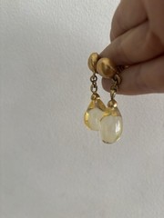VINTAGE JEWELRY 1960s Boho Clear Resin And Gold Tone Drop Dangle Earrings