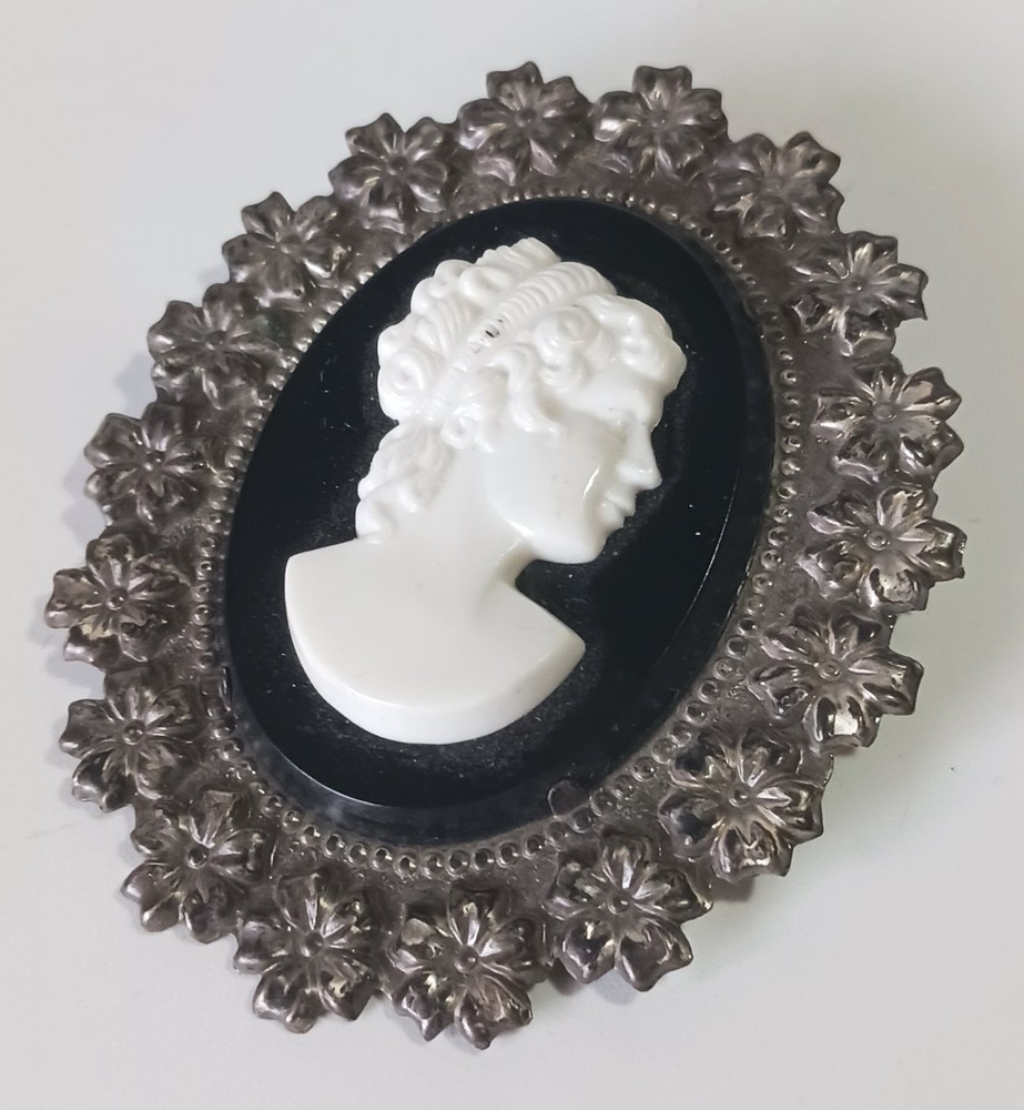 Vintage Celluloid Black, White & Silver Floral Cameo Portrait Brooch