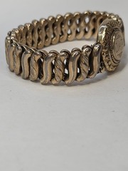 Daughters Of The American Revolution Expandable Sweetheart Bracelet Gold Tone