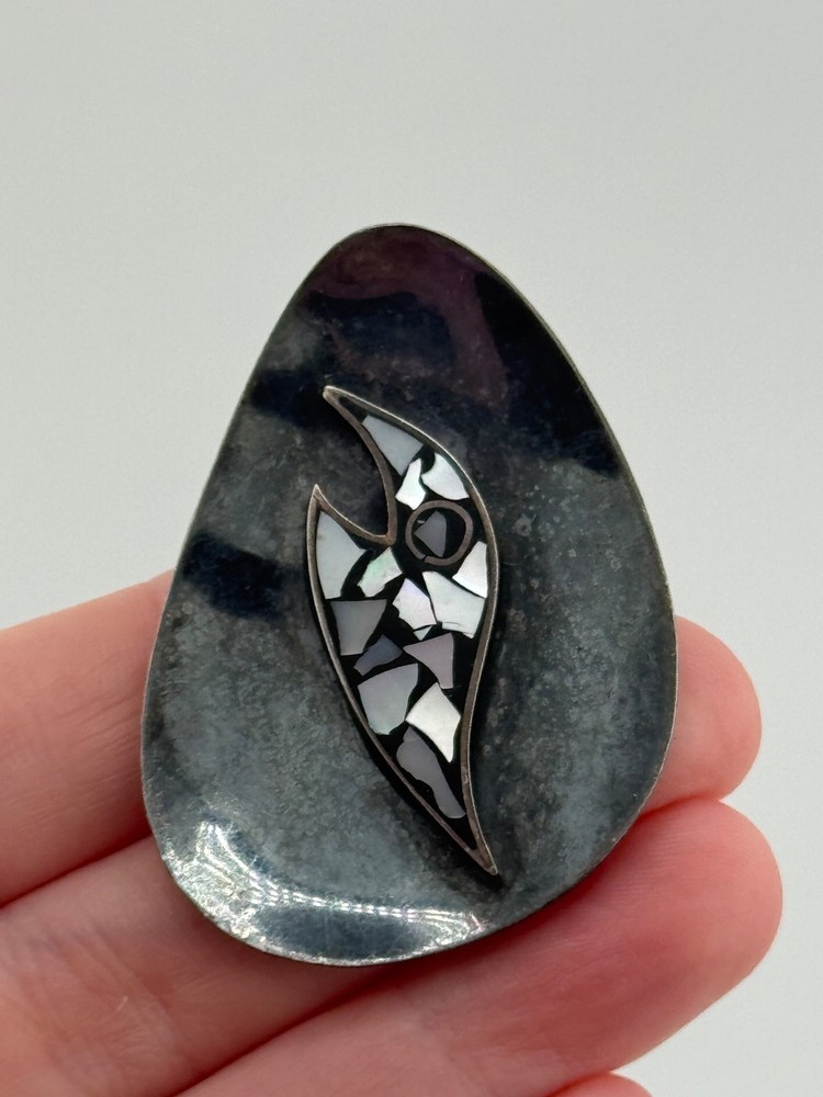 Vintage Israel 935 Sterling Silver Inlaid Mother of Pearl Inlay Brooch