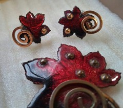 Matisse Vintage Signed Red Enamel Leaf Brooch & Clip-On Earrings Set