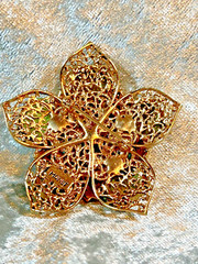 Vintage Monet Glamorous Victorian Style Gold Fashion Brooch