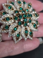 Vintage Jomaz Joseph Mazar Gold Rhinestone Flower Brooch Signed Jomaz
