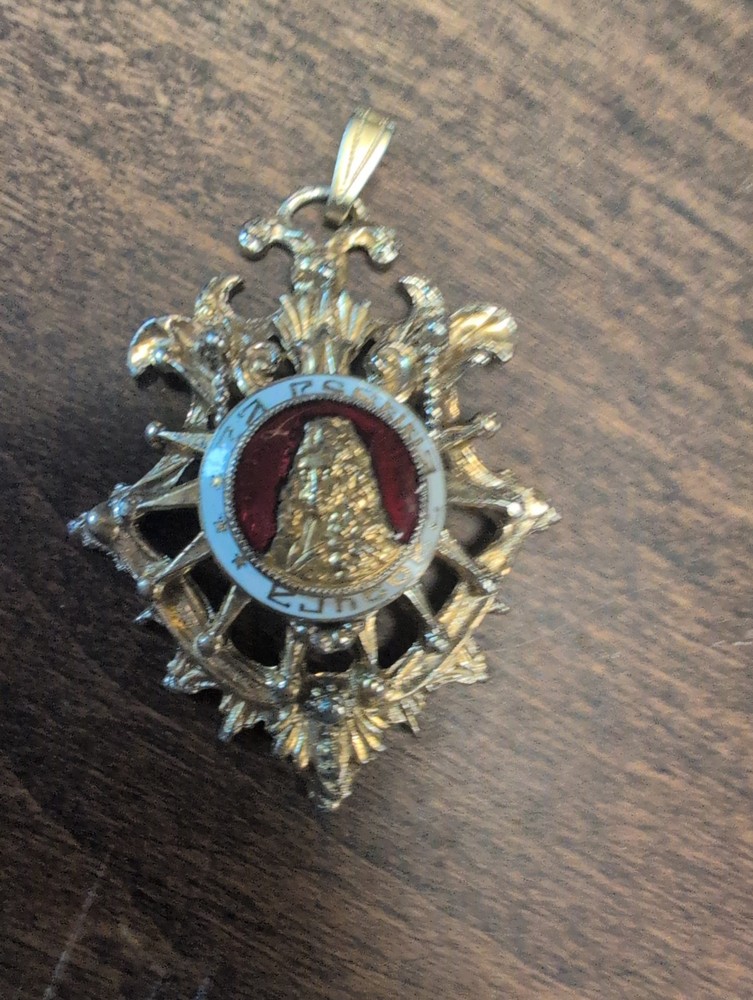 Vintage Kaiser Leopold Pendant In Gold Tones