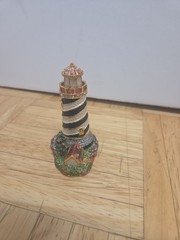 Vintage Bejeweled Enameled Lighthouse Hinged Trinket Box – Magnetic Closure
