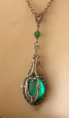 Vintage Necklace Art Nouveau Filigree Lavalier Pendant Antique Green Czech Glass