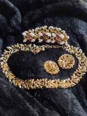 Vtg TRIFARI Gold Ruby Rhinestone and white Parure Set Necklace Bracelet Earrings