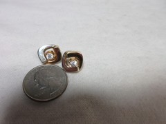 14K SOLID YELLOW & WHITE GOLD CZ STONE EARRINGS MARKED JAW POST STUD #14
