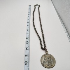 Vintage Y2K Rope Chain Silver-Tone Britannia Penny Medallion Pendant Necklace