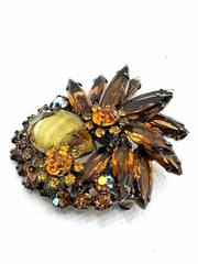 Vintage D&E Juliana Japanned Amber Art Glass AB Rhinestone Floral Brooch Pin VTG