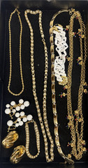 Vintage NAPIER JEWELRY Lot – Necklaces Bracelets Earrings Brooches Pendants