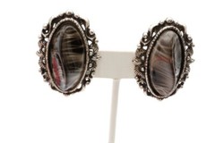 Vintage Clip On Earrings Silver Tone Molded Stone