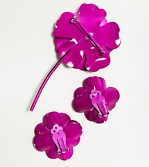 VTG LIZNER Pink Enamel 1.25″ Clip Earrings and 3.75″ Brooch Pin Set Demi Parure