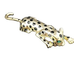 VTG Goldtone Enamel Green Eyed Articulated Tail Crouching Leopard Brooch, 5″