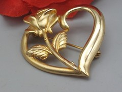 Vintage Gold Tone RDC Brooch Princess Diana Memorial Heart and Stemed Rose 2″