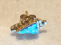 VINTAGE PIERCED EARRINGS~SILVER TONE/BLUE Multicolor Faux STONE – .25 x .50 in