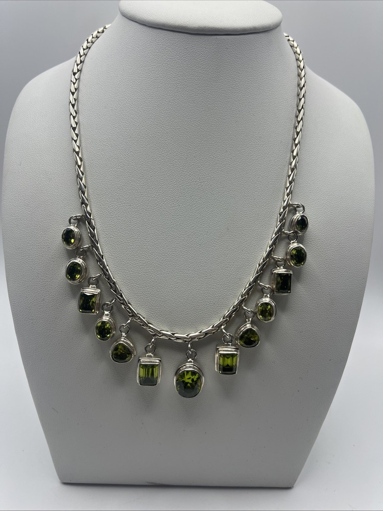VTG Sterling Silver Assorted Shape/Size Bezel Set Peridot Fringe Necklace