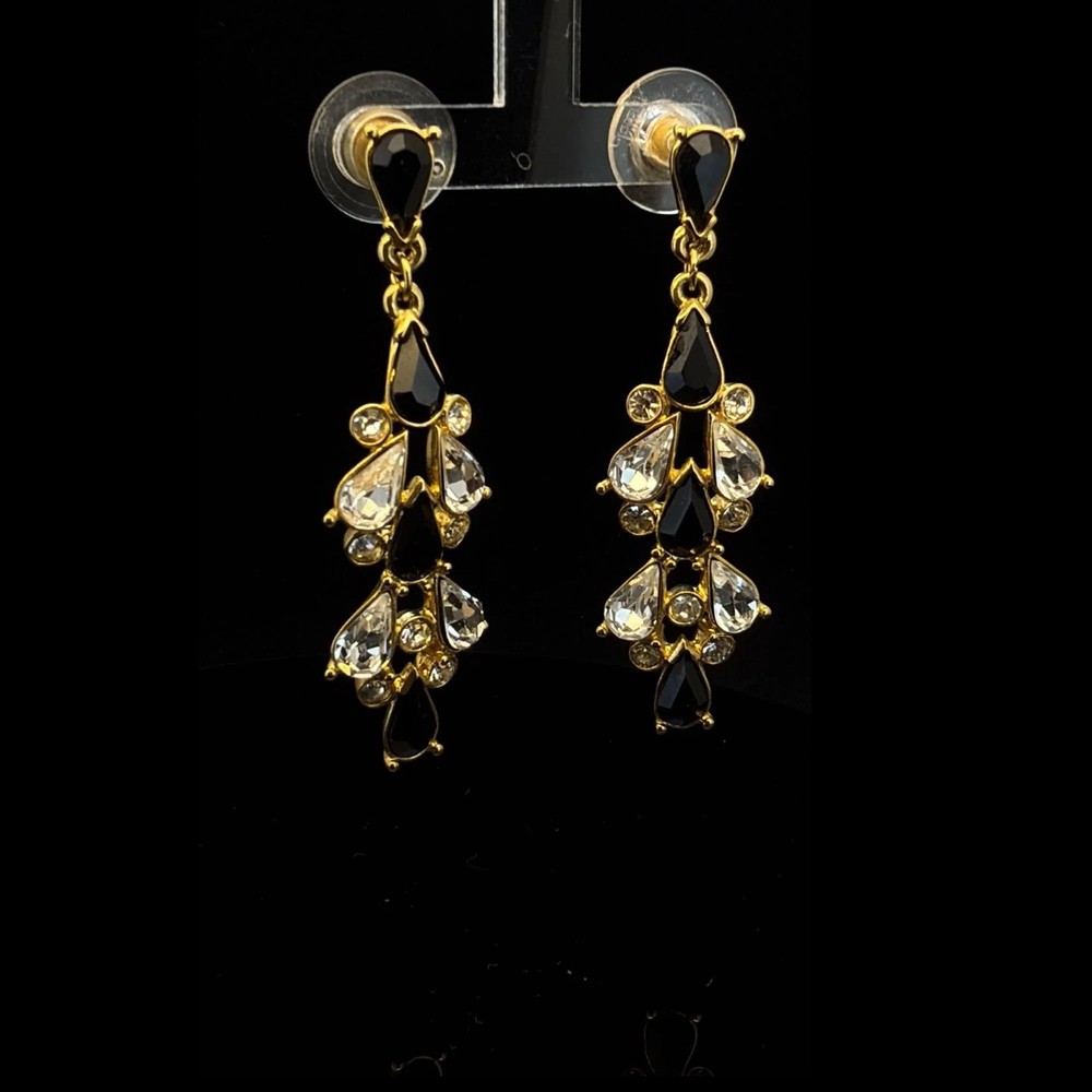 1980-90s Trifari Chandelier Drop Earrings