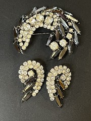 Vintage Julianna Style Demi Parure Crescent Brooch Clip Earrings Clear Jet Stone