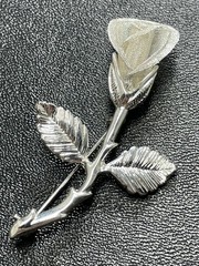 AAI Signed Vintage 2.4” Silver Tone Metal Mesh Flower Rose Brooch Pin