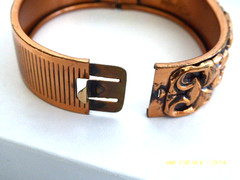 VINTAGE ELABORATE COPPER HINGED BANGLE BRACELET SIGNED RENOIR