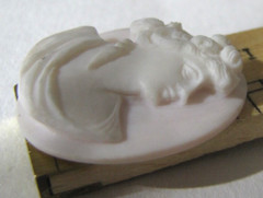 High Relief Conch Shell Cameo Lady Portrait Pink Hand Carved Loose 26mm