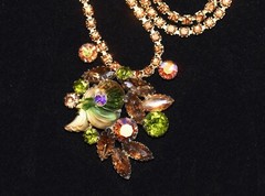 Incredible EDLEE Green & Amber CORNUCOPIA Molded ART GLASS Necklace Bracelet ER