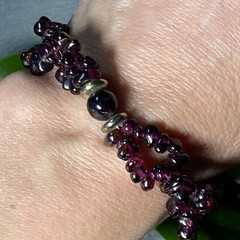 Vintage Bracelet Estate Fine Jewelry Red Almandine Garnet Pre-Owned Bead 6.5″