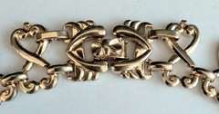 Beautiful Vintage Signed BARCLAY Gold Tone Hearts Choker Necklace
