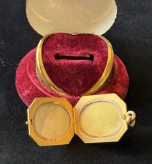 Antique Vintage Victorian 14k 15k Gold Locket Diamonds Monogrammed *As Is* 10 g