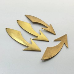1 Hole Large Left and Right Arrow 47x17mm (4)
