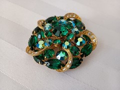 Vintage Gold Tone Green, AB Green with Clear Rhinestone Ribbons Brooch/Pin