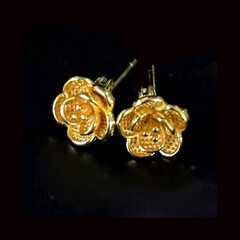 Rose Flower Gold-plated (NOT SURE) Gold Tone Stud Earrings marked ‘999’
