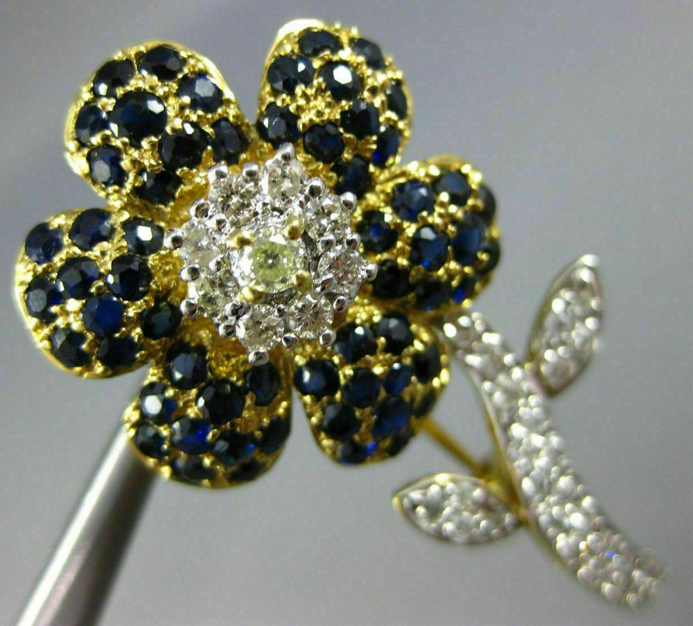 LARGE 3.55CT WHITE & FANCY YELLOW DIAMOND & AAA SAPPHIRE 18KT GOLD FLOWER BROOCH