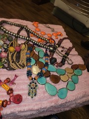 Vintage Jewelry Lot 17 Pieces #(3)
