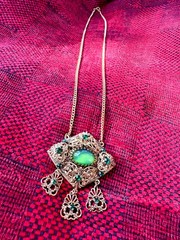 RARE Vintage Czech 1960s Green Saphiret Sapharine Pendant Necklace Opaline Glass