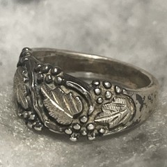 Vintage Wheeler Sterling Silver Grapevine Band Ring Size 6
