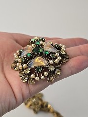 VTG Florenza Jeweled Gold Necklace Green Rhinestone Pearl Beauty Signed Italian