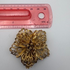 Francois Vintage Gold Tone Filigree Flower Brooch Dimensional Floral Pin 2.25″