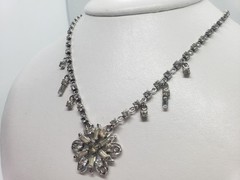 Vtg Glamour Jewels By Lustern Rhodium Plated And Rhinestone Necklace Set In Box