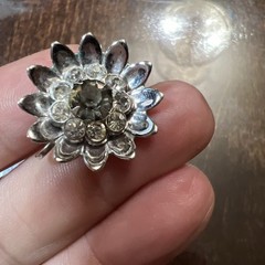 Coro Rhinestone Floral Flower twist clip on Earrings Vintage Flower 50-60’s