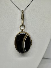 Victorian Double Sided Oval Banded Agate & Agate Locket Pendant Necklace 18”