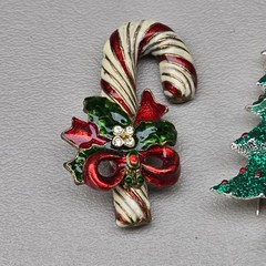 Vintage Christmas Brooch Lot Candy Cane Tree Ornament Bell Gift Jane Signed 6 Pc