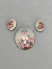 VTG LARGE HAND PAINTED OVAL PORCELAIN PINK ROSE FLOWER FLORAL BROOCH And CLIP ON
