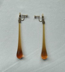 Antique Art Deco Amber Glass Long Teardrop Dangle Screwback Earrings 16g