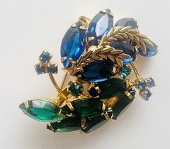Blue and Green Oval Stones Brooch Grannycore Peacock Gold Tone Vinery 2″
