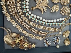 Vintage 100% CROWN TRIFARI Jewelry Lot Missing Stones Minor Repairs 38 Pieces